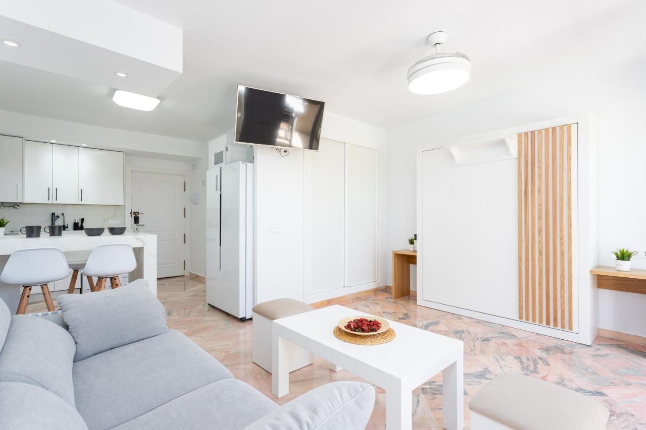 Romana Playa 804 Apartment by GHR Rentals Marbella Bagian luar foto